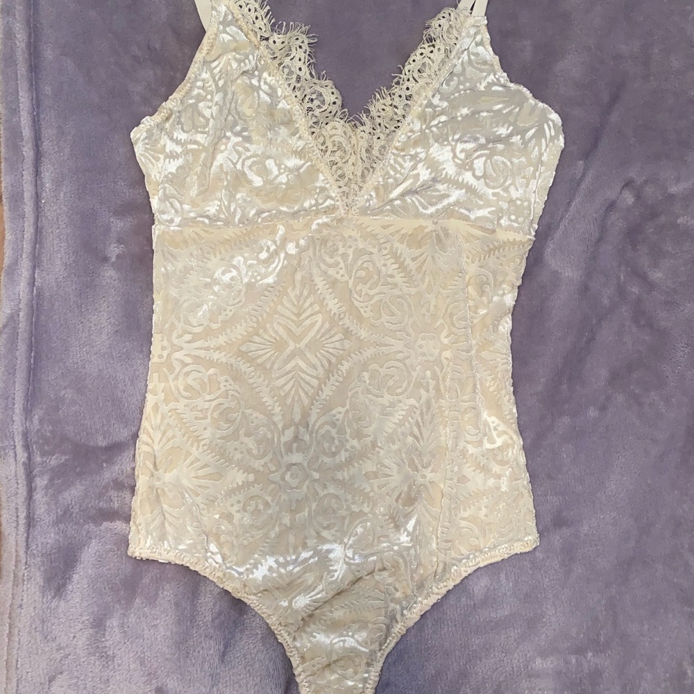 Cream sheer lace trim body suit